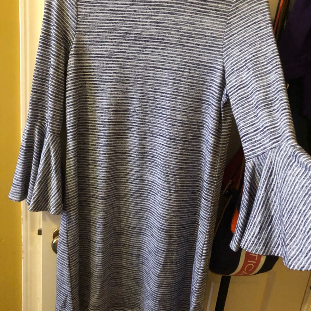 Dress - Picture 3 of 5